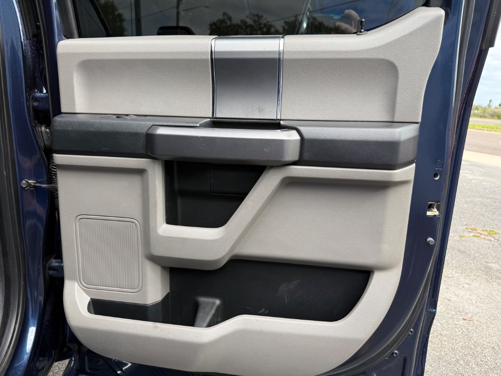 2015 Ford F-150 XLT - Photo 30