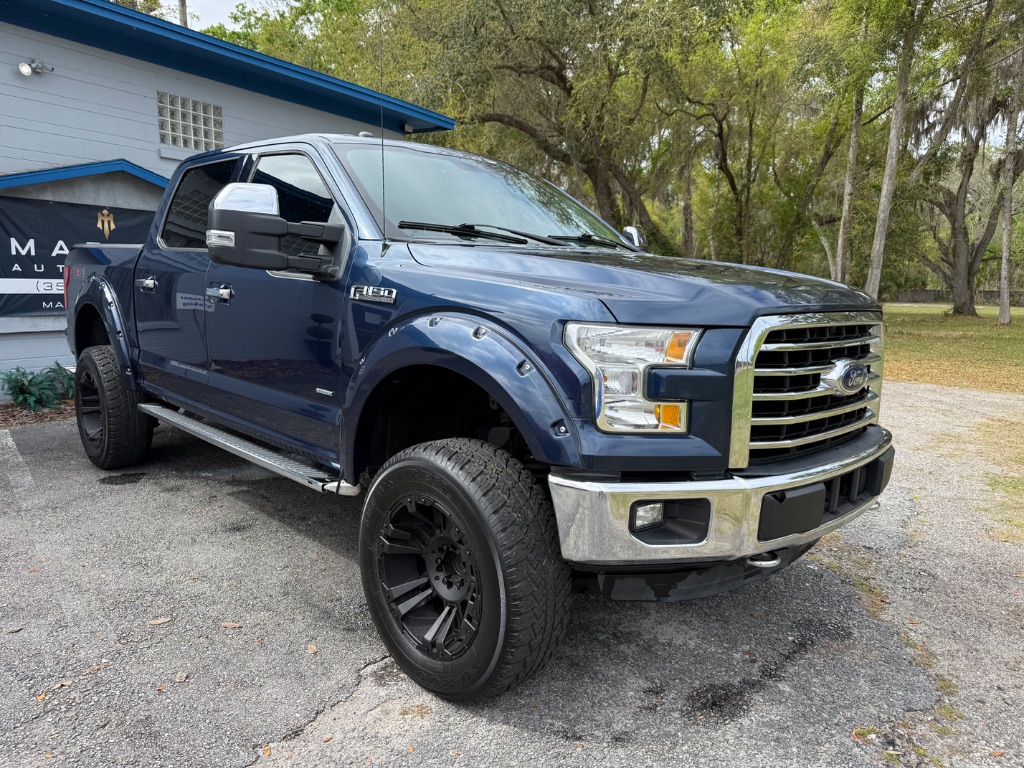 2015 Ford F-150 XLT 4x4 SuperCrew 145-in's photo