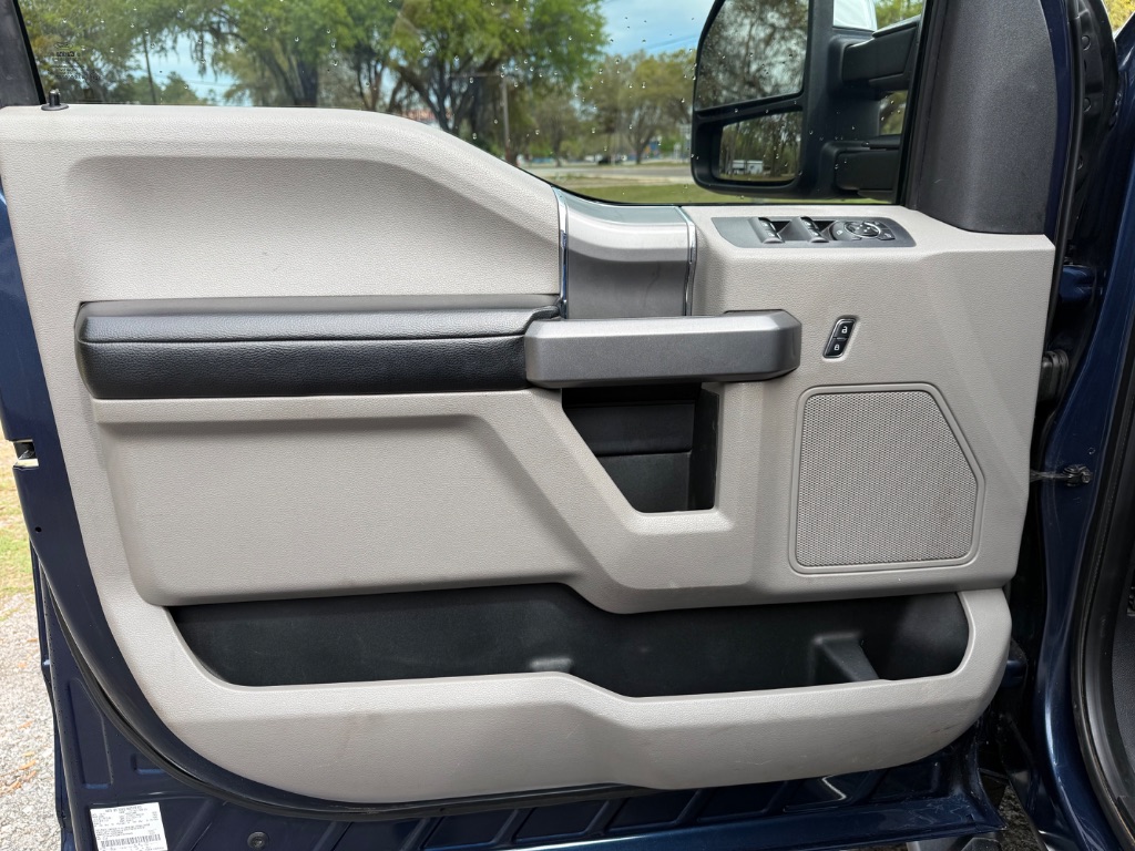 2015 Ford F-150 XLT - Photo 10