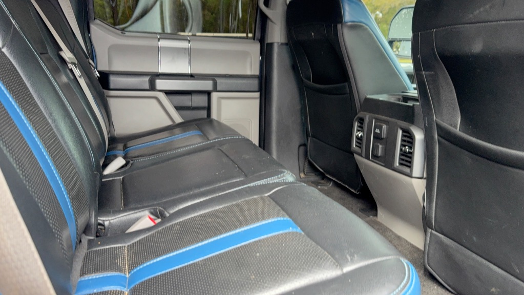 2015 Ford F-150 XLT - Photo 31