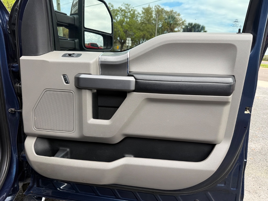 2015 Ford F-150 XLT - Photo 33