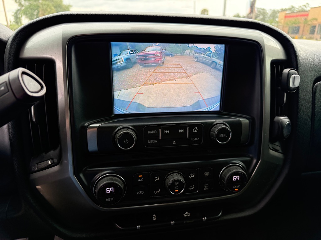 2018 Chevrolet Silverado 1500 LT - Photo 22