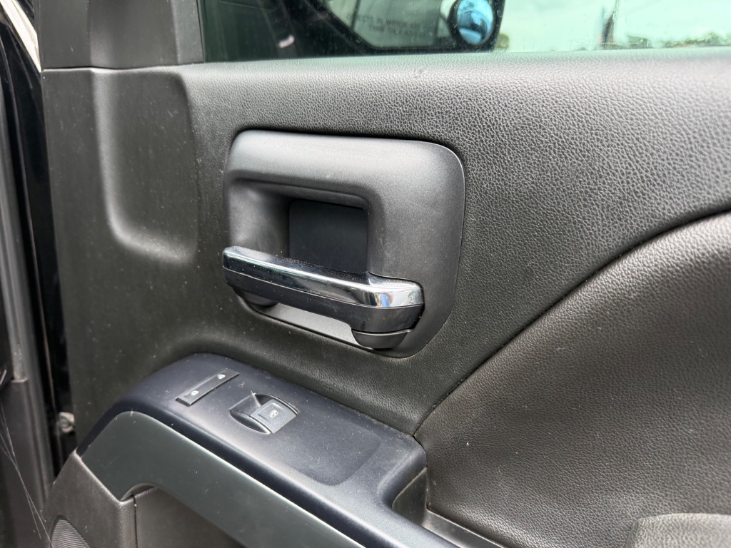 2018 Chevrolet Silverado 1500 LT - Photo 38