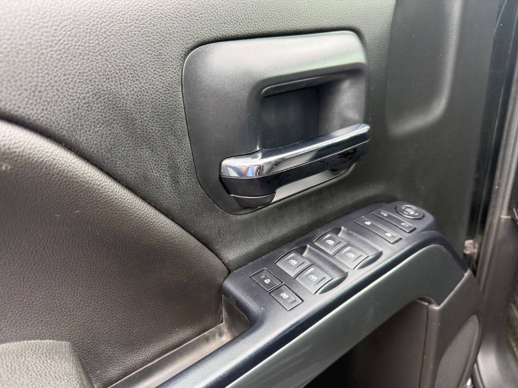 2018 Chevrolet Silverado 1500 LT - Photo 12