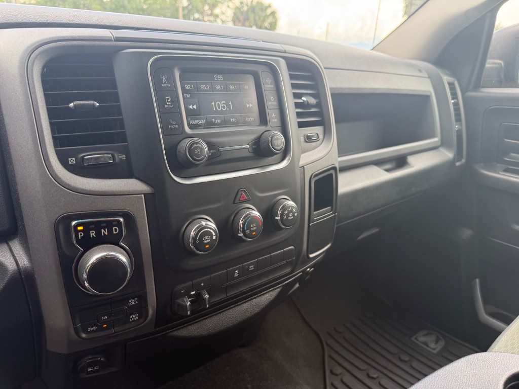 2017 RAM Ram 1500 Pickup Express - Photo 17
