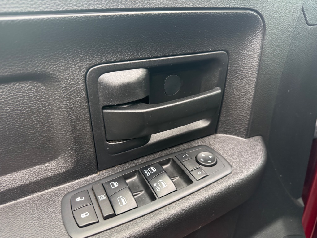 2017 RAM Ram 1500 Pickup Express - Photo 11