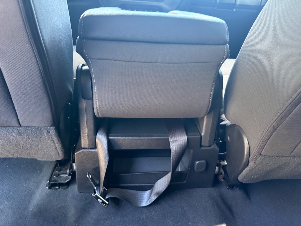 2018 Chevrolet Silverado 1500 LT Z71 - Photo 31
