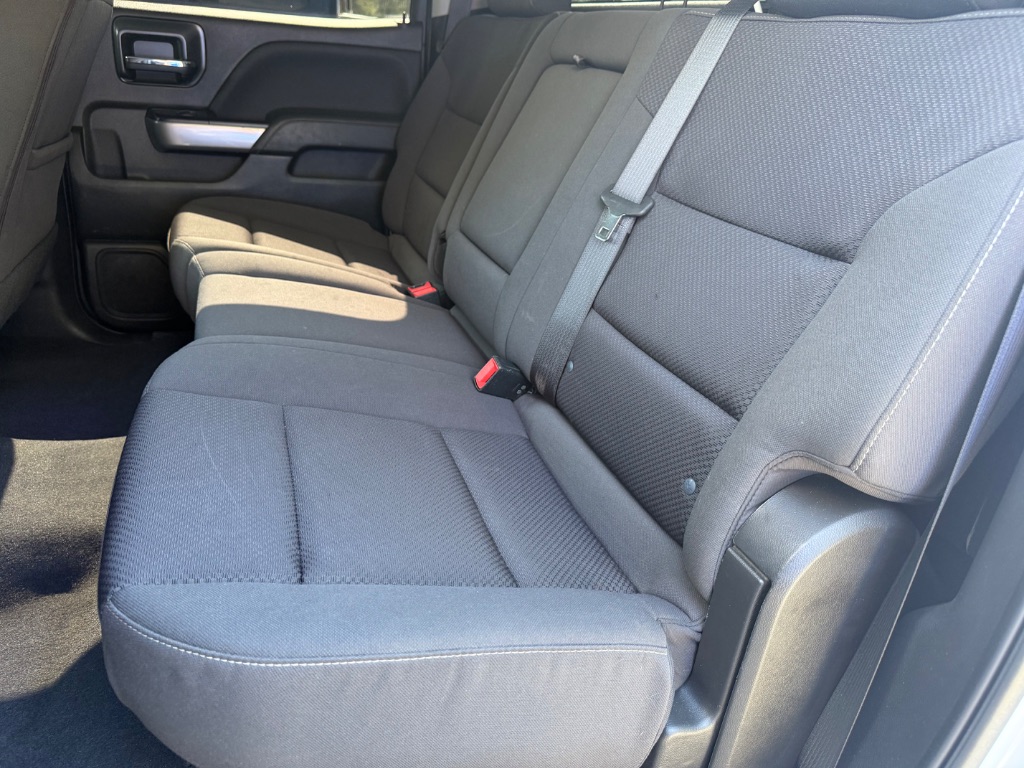 2018 Chevrolet Silverado 1500 LT Z71 - Photo 27