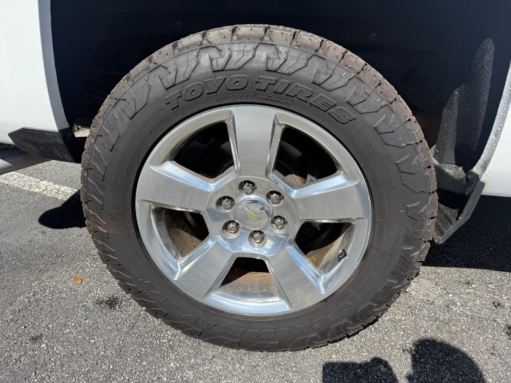 2018 Chevrolet Silverado 1500 LT Z71 - Photo 9