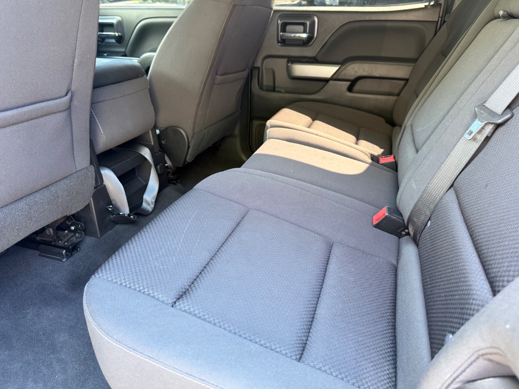 2018 Chevrolet Silverado 1500 LT Z71 - Photo 28