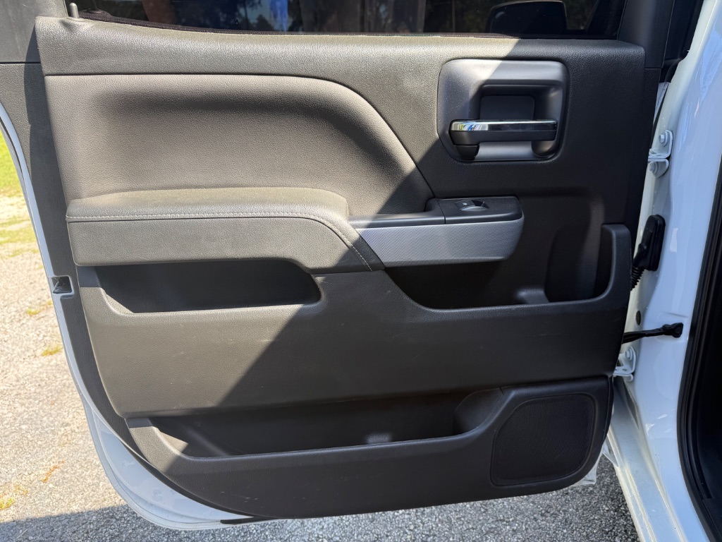 2018 Chevrolet Silverado 1500 LT Z71 - Photo 25