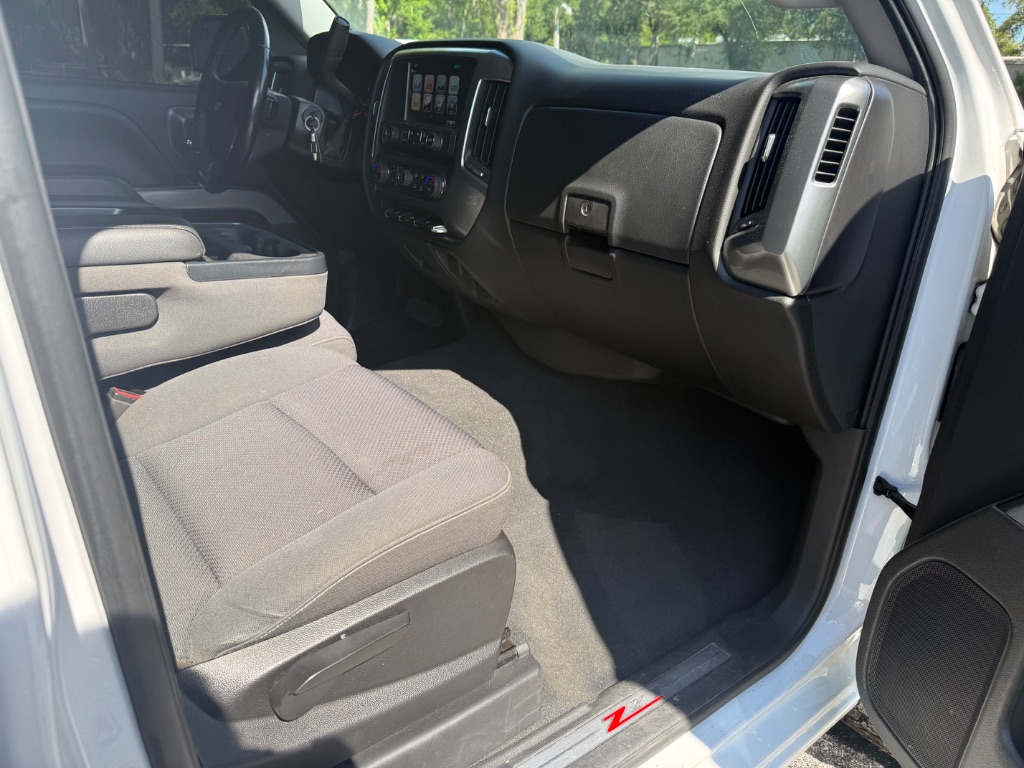 2018 Chevrolet Silverado 1500 LT Z71 - Photo 40