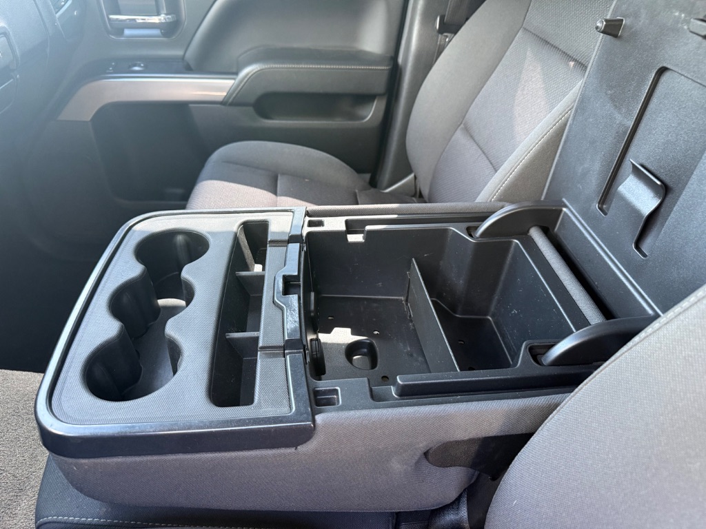 2018 Chevrolet Silverado 1500 LT Z71 - Photo 24