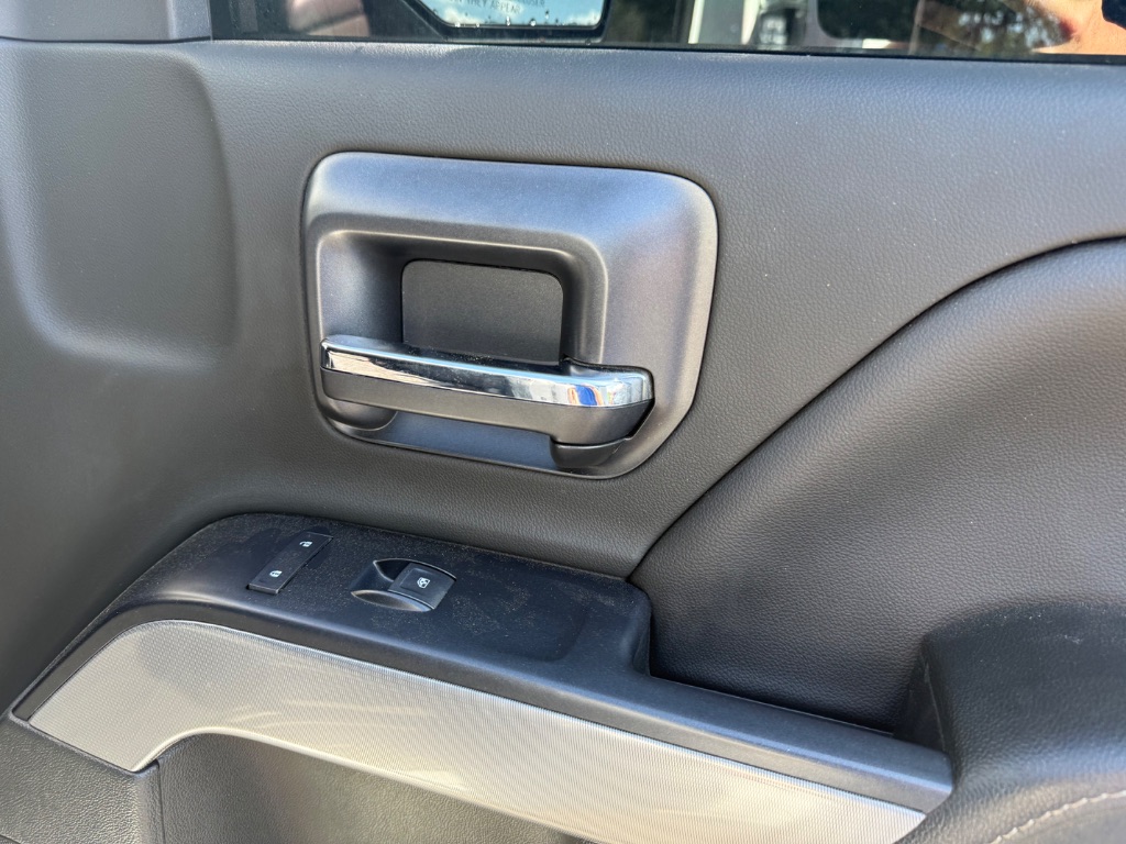 2018 Chevrolet Silverado 1500 LT Z71 - Photo 39
